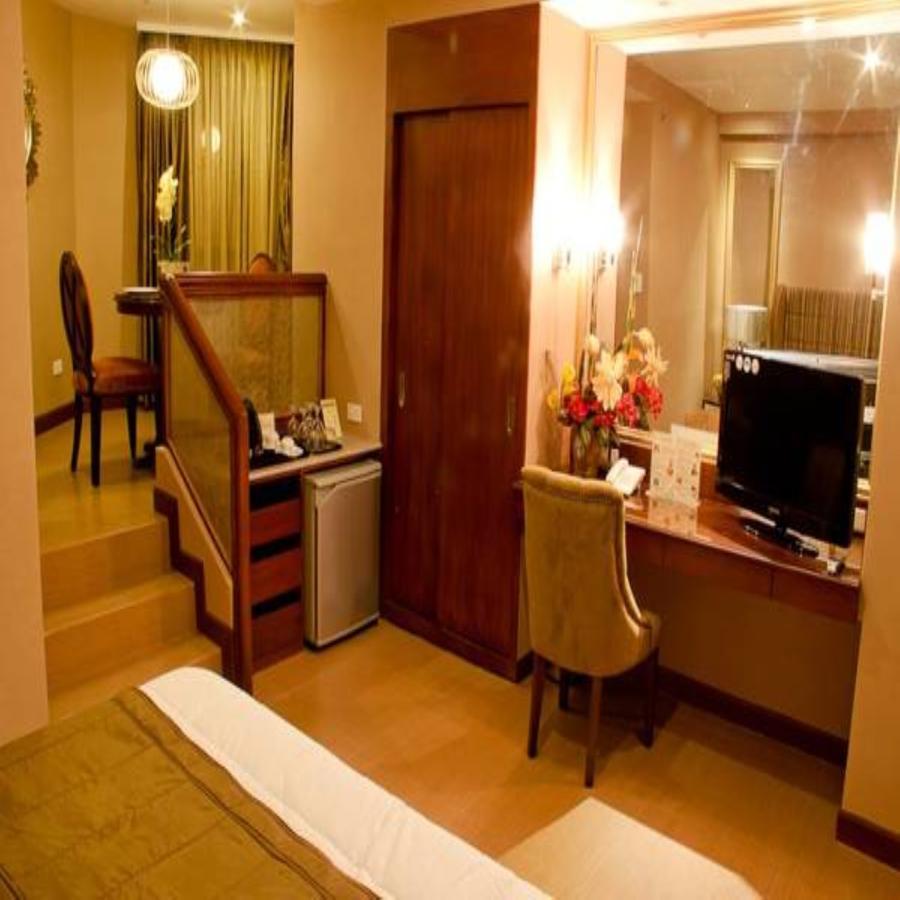 Royal Garden Hotel Ozamiz Exterior foto